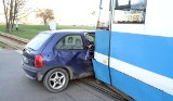 Zderzenie tramwaju z samochodem na Grabiszyńskiej. Wytyczono objazdy MPK