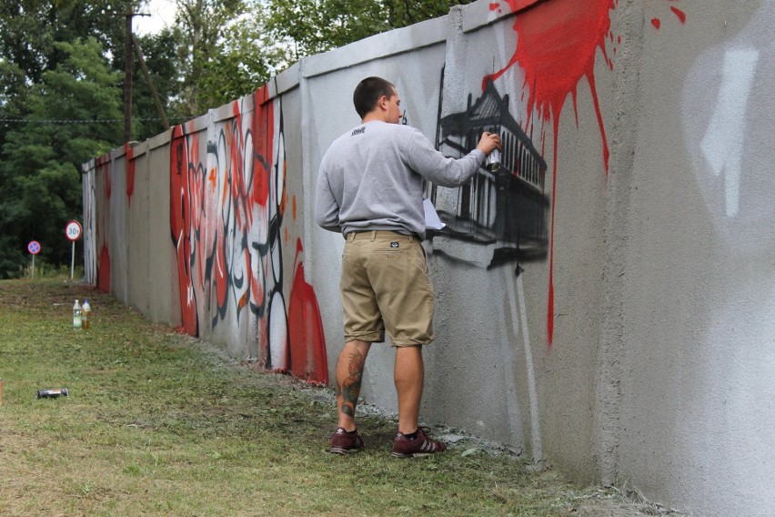 Nowy mural w Sosnowcu na murze przy Miejskim Klubie Maczki ZDJĘCIA