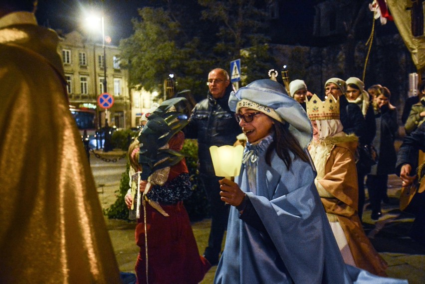 Parada Wszystkich Świętych przeszła ulicami Lublina (ZDJĘCIA, WIDEO)