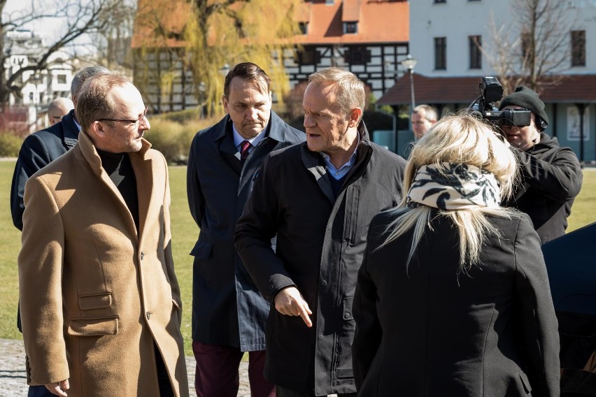 Donald Tusk odwiedził w sobotę Bydgoszcz. Podczas...