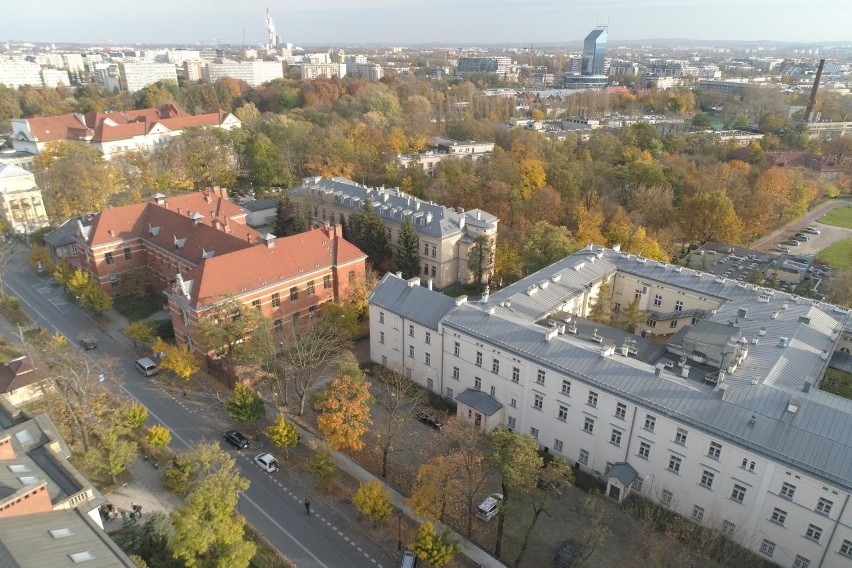 Kraków. Na Wesołej... powolutku, ślamazarnie, ale do przodu. Są nowi najemcy