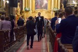 To był piękny ślub znanego siatkarza Mateusza Bieńka w Bazylice Katedralnej w Kielcach. Były gwiazdy reprezentacji