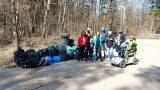 Dwa dni trwał ekospacer w Starachowicach zorganizowany przez Polska 2050. Zebrano mnóstwo śmieci. Zobaczcie zdjęcia