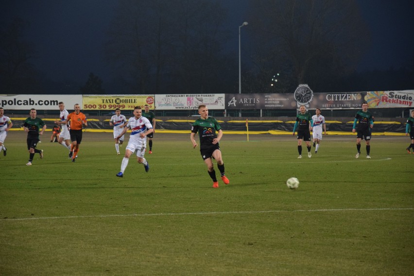 Drużyna Raków Częstochowa pokonała ROW 1964 Rybnik 2:1