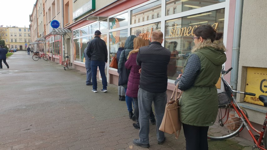 Zdjęcia z początków epidemii koronawirusa w Strzelcach...