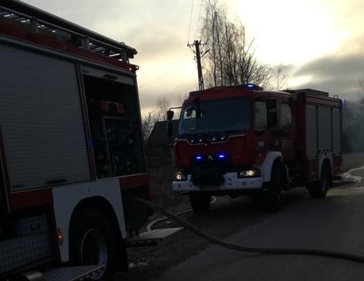 Pożar wybuchł w drewnianym domu w Sokolnikach Suchych.