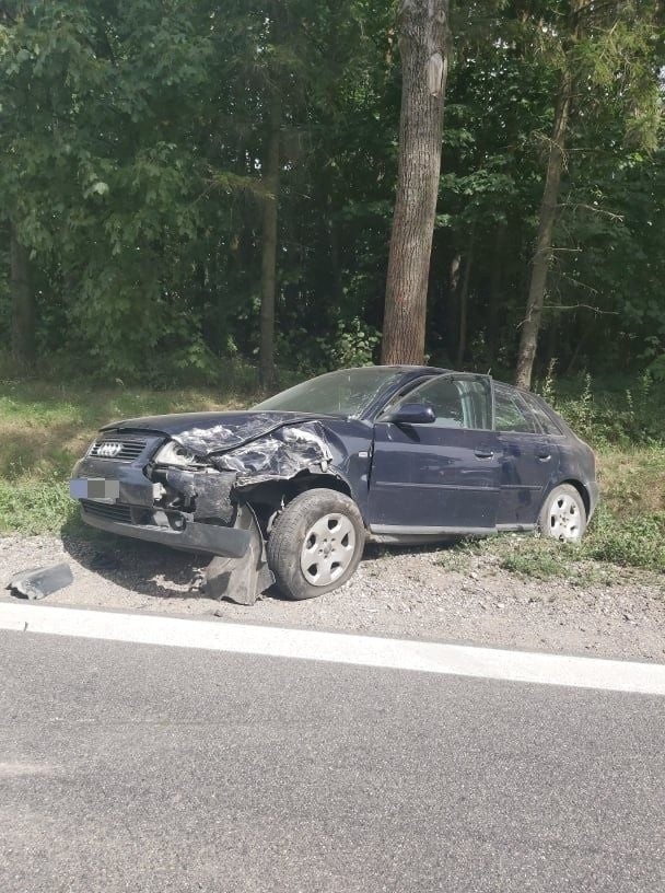 Ostrówek. Karambol na DK 8. Auta jedno po drugim wpadały na siebie