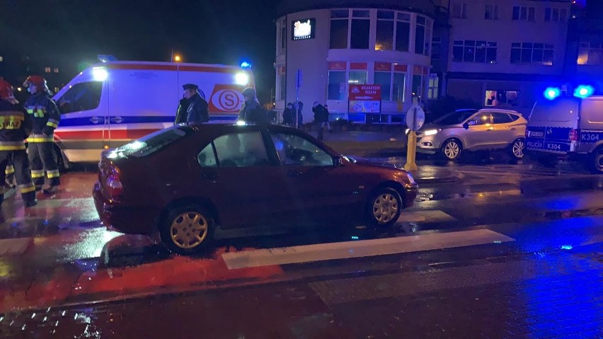 Wypadek w Tarnobrzegu. Na ulicy Kwiatkowskiego samochód potrącił pieszego (ZDJĘCIA)