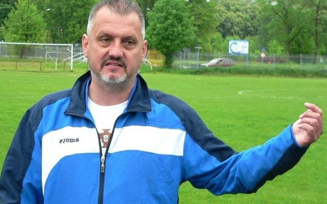 Na zdjęciu Lech Malczewski, trener Zorzy Tempo Pacanów.