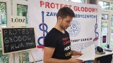 Protest głodowy w Łodzi. Mdleją z braku sił, ale będą walczyć do ostatniej kropli wody w butelce