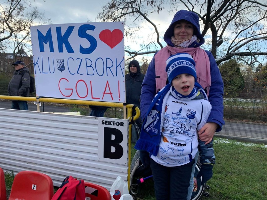 7-letni Julian Komorowski to wielki fan MKS-u Kluczbork....