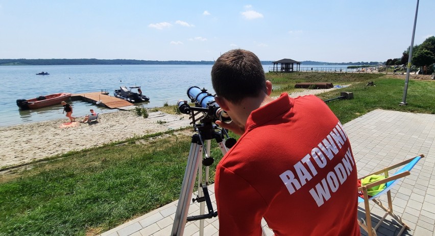 Opłata za wjazd nad Jezioro Tarnobrzeskie ma obowiązywać od piątku 23 lipca. Prezydent Tarnobrzega zmienił zarządzenie 