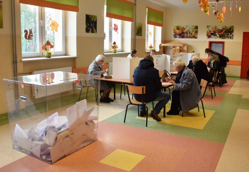 Wybory Samorządowe 2018. Krośnianie wybierają władze na 5 kolejnych lat [ZDJĘCIA]