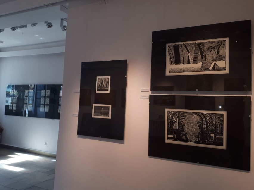 Andrzej Karwat - nowa wystawa w Biurze Wystaw Artystycznych w Sandomierzu 