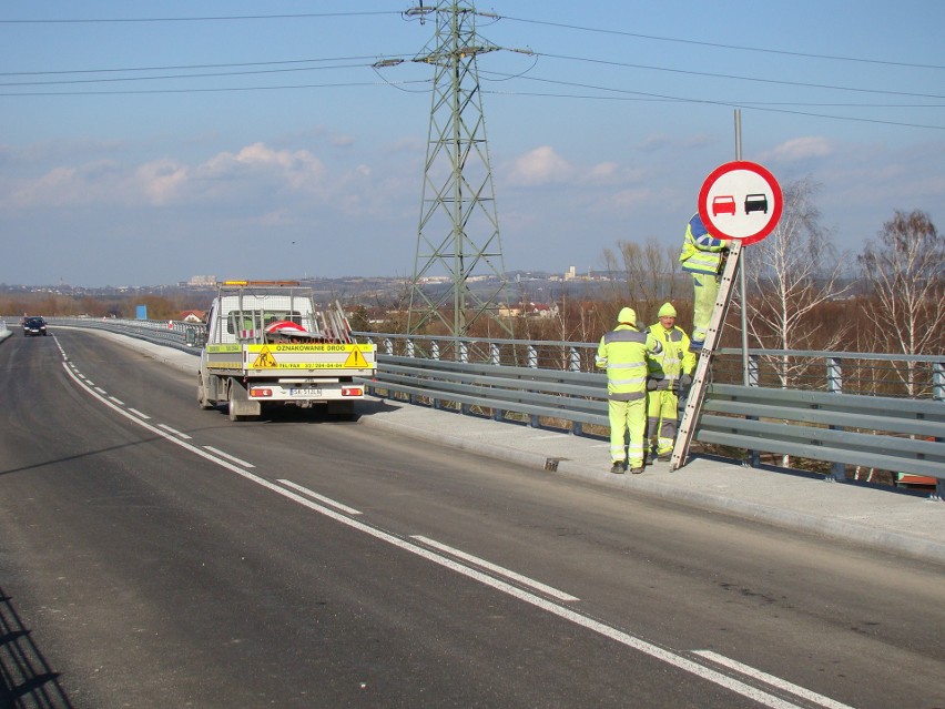 Oświęcim. Można już jeździć północną obwodnicą. Kierowcy liczą, że znikną korki w centrum miasta