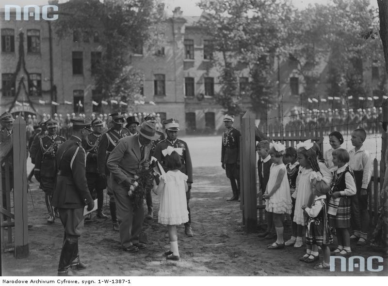 15-lecie 2 Pułku Ułanów Grochowskich w Suwałkach, 1932 r.