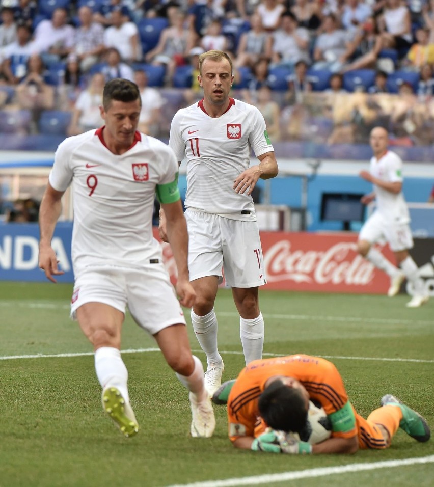 Gol Bednarka! SKRÓT MECZU: Polska - Japonia [ZOBACZ BRAMKI]