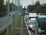 Wypadek na autostradzie A2: Zderzenie dwóch samochodów ciężarowych. Są utrudnienia w ruchu, tworzy się długi korek