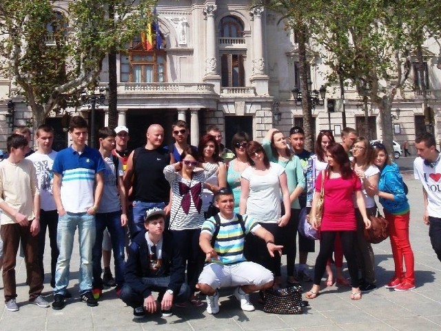 Podczas stażu w Hiszpanii uczniowie z Kazimierzy poznali wiele atrakcyjnych miejsc.  