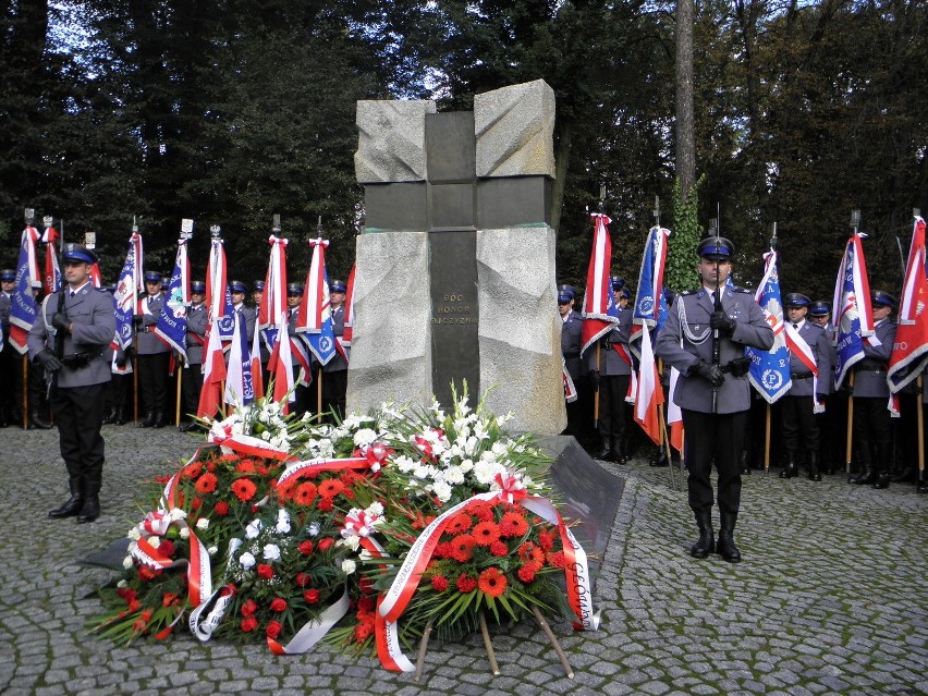 Pielgrzymka policjantów na Jasną Górę [ZDJĘCIA]