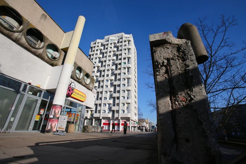 Esplanada na wrocławskim Manhattanie idzie do rozbiórki. Miejski architekt protestuje