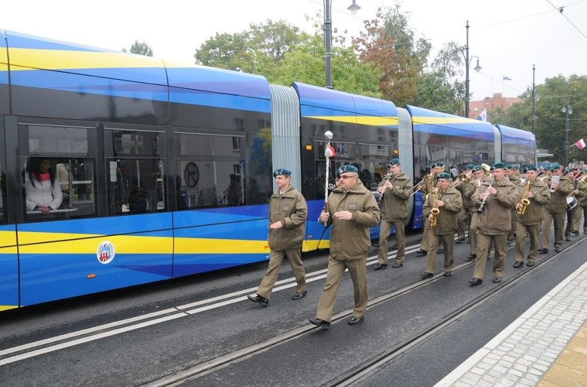 Pierwszy tramwaj dotarł do zajezdni we wtorek rano. Wczoraj...