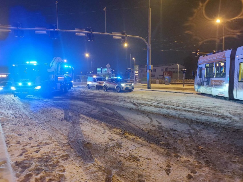W sobotę (2 grudnia) we Wrocławiu na Gaju doszło do wypadku....