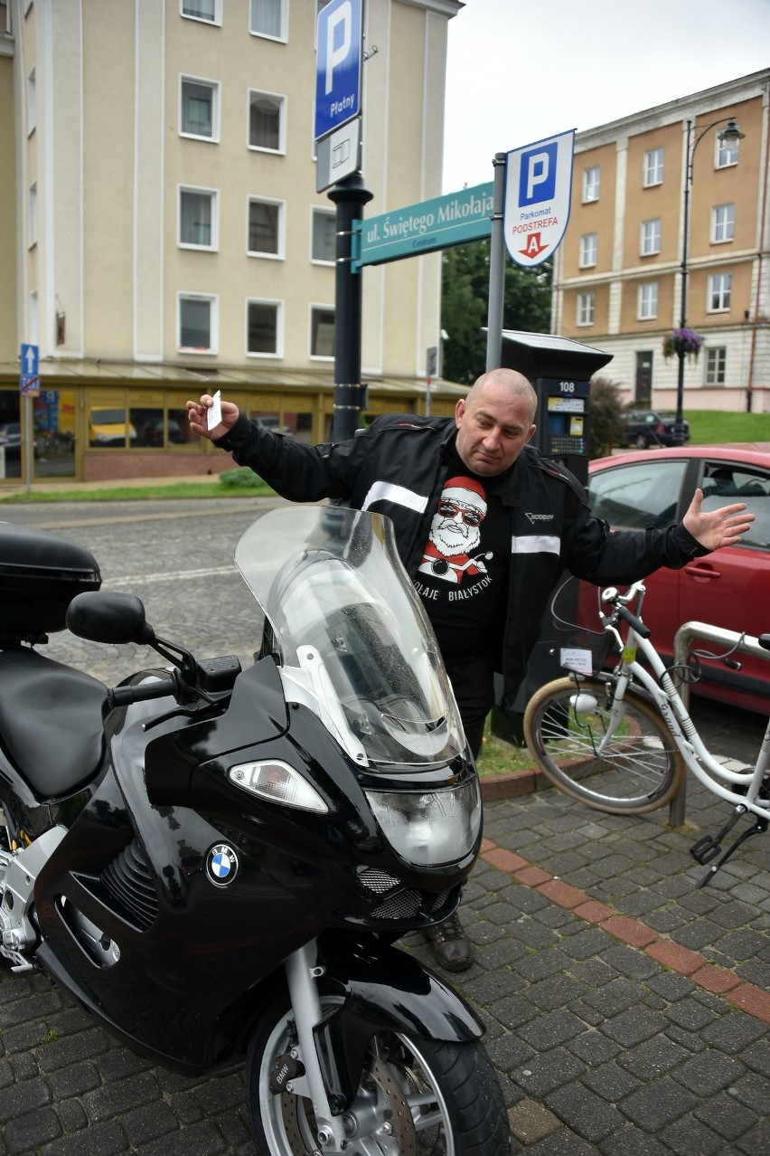 Motocykliści w Białymstoku nie chcą płacić za parking (zdjęcia)