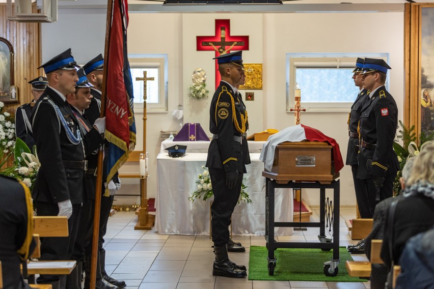 Pogrzeb Andrzeja Puskarza, druha OSP Balice, który zginął...