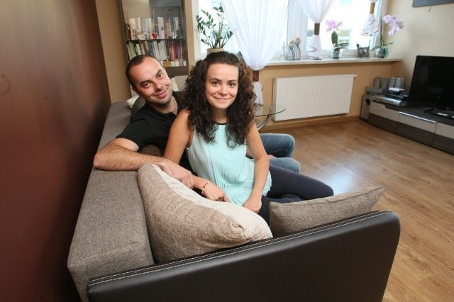 Magda i Marcin w mieszkaniu wygranym w konkursie &#8222;Echa Dnia&#8221;.