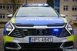 Radiowóz uderzył w słup na ulicy Przemysłowej w Kazimierzy Wielkiej. Dwaj policjanci w szpitalu