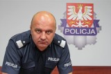 Gen. Dąbek odchodzi. Komenda huczy od plotek i domysłów