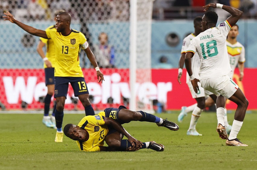 MŚ 2022. Senegalczycy meldują się w fazie pucharowej. Pokonali Ekwador i zpechnęli ich na trzecie miejsce w grupie