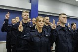 Nowi policjanci złożyli ślubowanie w Białymstoku. Będą służyć w jednostkach na terenie całego województwa podlaskiego