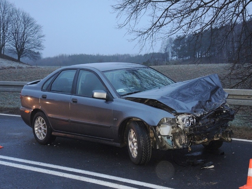 Wypadek na drodze krajowej nr 20 w Przęsinie