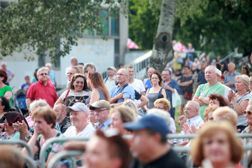 Międzynarodowe Dni Kultury Romskiej 2019 na łąkach nowohuckich