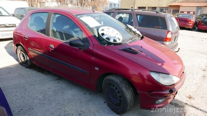 Pojazd marki Peugeot o numerze rejestracyjnym SO65706,...