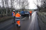 Droga jak szwajcarski ser w Złej Wsi? To już wspomnienie 