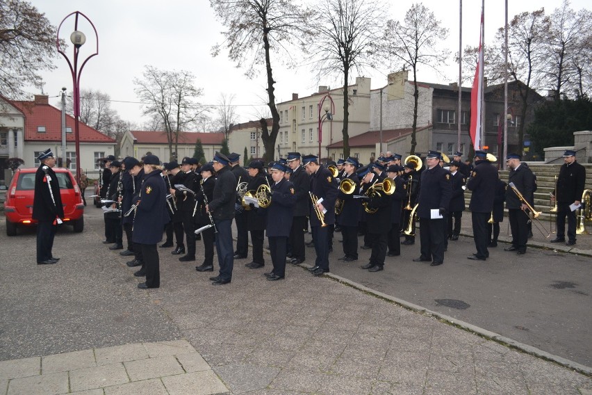 Święto Niepodległości w Częstochowie. Msza święta w Archikatedrze i marsz aleją NMP [ZDJĘCIA]