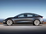 Tesla Model 3. Ile kosztuje nowy elektryk? 