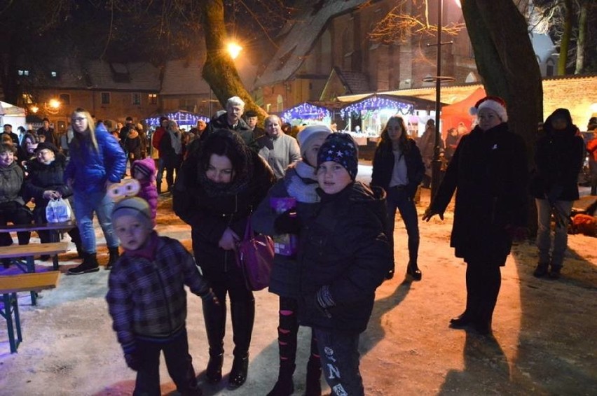 Jarmark bożonarodzenowy w Żukowie 2016