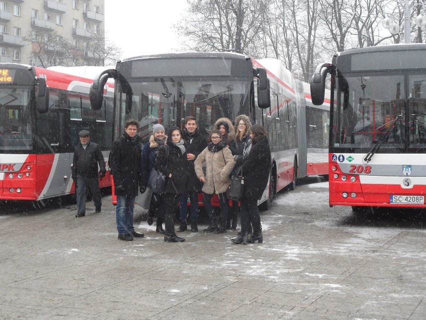 Wielki pokaz autobusów hybrydowych w Częstochowie ZDJĘCIA