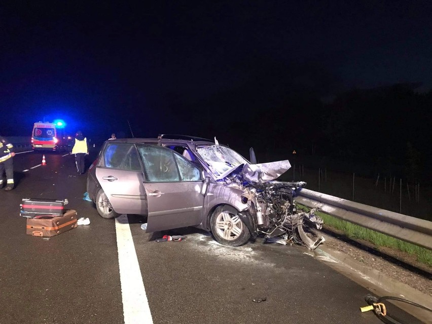 Wypadek w Skarżysku. Zderzenie ciężarówki z osobówką na S7. Pięć osób rannych!