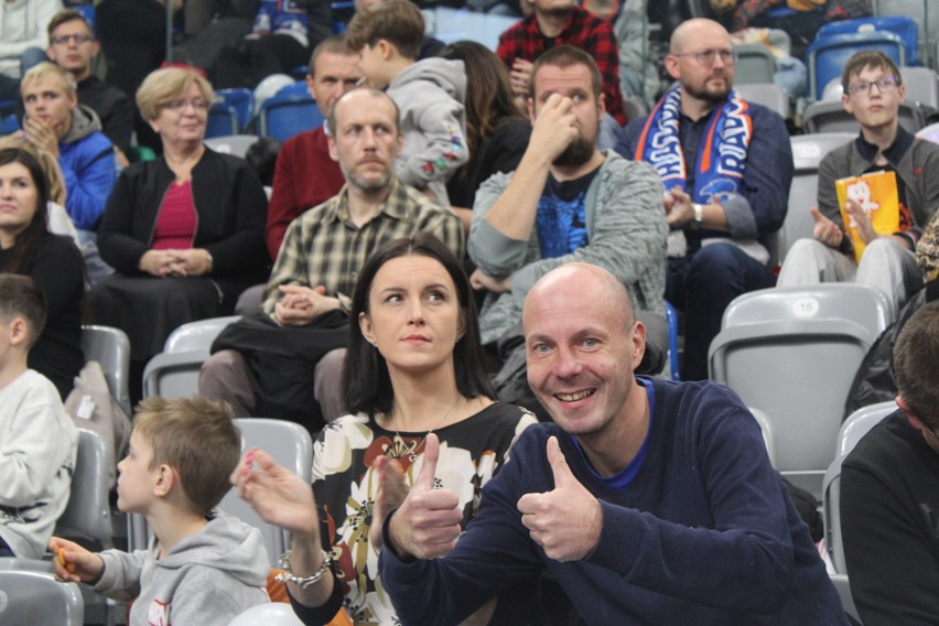 Byłeś na meczu siatkarskiej Tauron Ligi, w którym Moya Radomka grała z UNI Opole? Znajdź się na zdjęciach