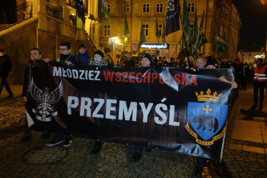 W niedzielę ulicami Przemyśla przeszedł marsz upamiętniający...