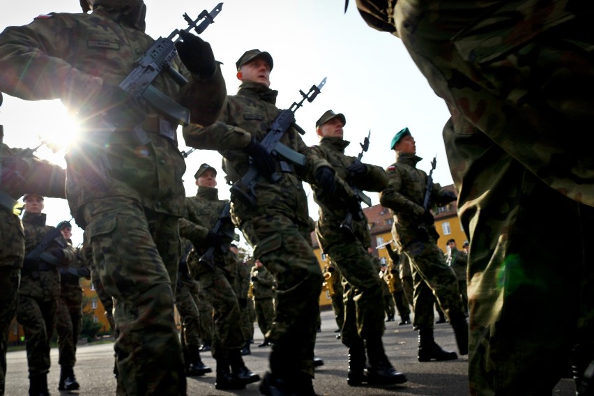 Wojska Obrony Terytorialnej na Śląsku powstaną szybciej. Szef MON przyśpiesza budowę struktur