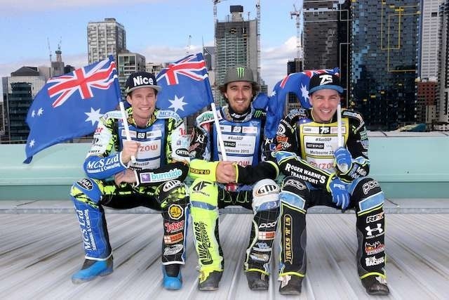 Uśmiechnięci Australijczycy: Jason Doyle, Chris Holder i Troy Batchelor doczekali się powrotu cyklu GP po dłuższej przerwie do ich ojczyzny