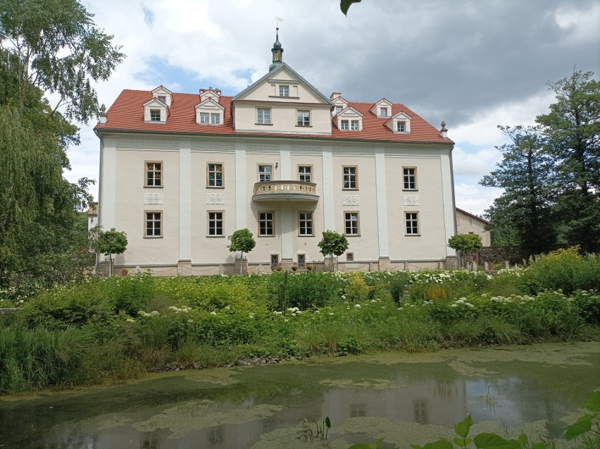 Pałac w Ciechanowicach, to kandydat na perełkę turystyczną...