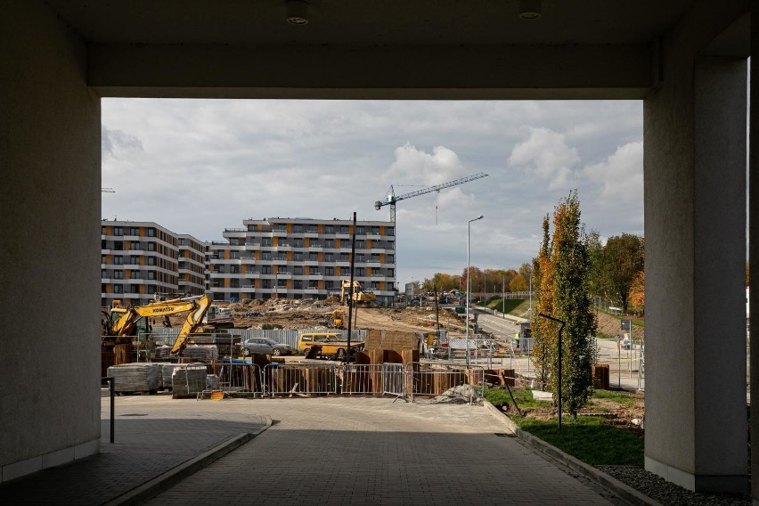 Tak postępuje budowa linii tramwajowej Krowodrza Górka -...