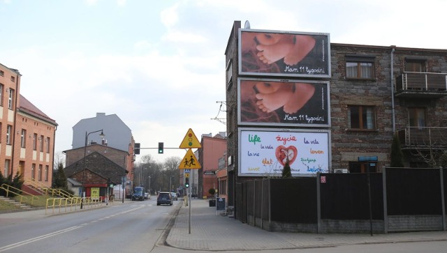 Kampania na ulicach śląskich miast.Zobacz kolejne zdjęcia. Przesuwaj zdjęcia w prawo - naciśnij strzałkę lub przycisk NASTĘPNE